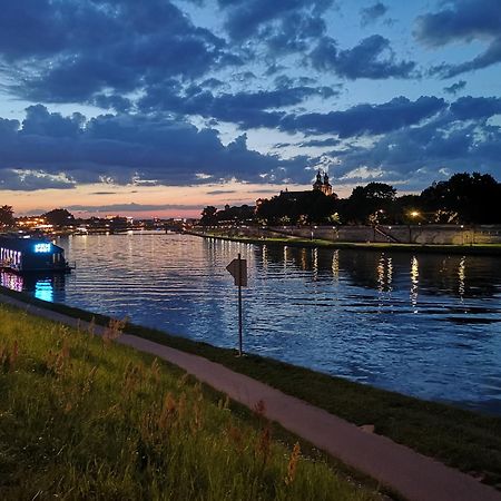 Luxury Jacuzzi Apartment Krakow Ngoại thất bức ảnh