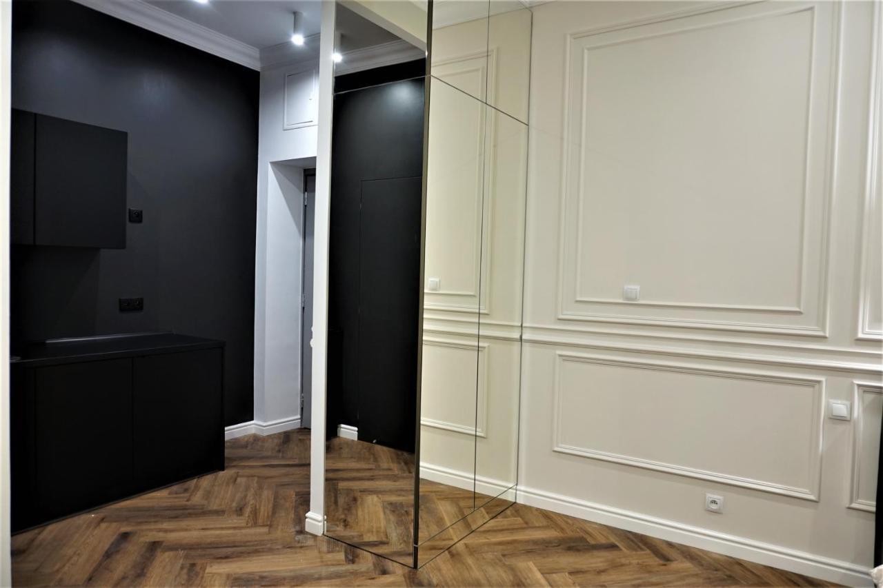 Luxury Jacuzzi Apartment Krakow Ngoại thất bức ảnh