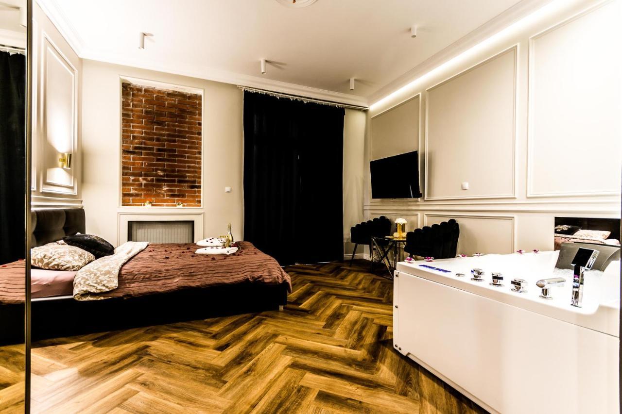 Luxury Jacuzzi Apartment Krakow Ngoại thất bức ảnh